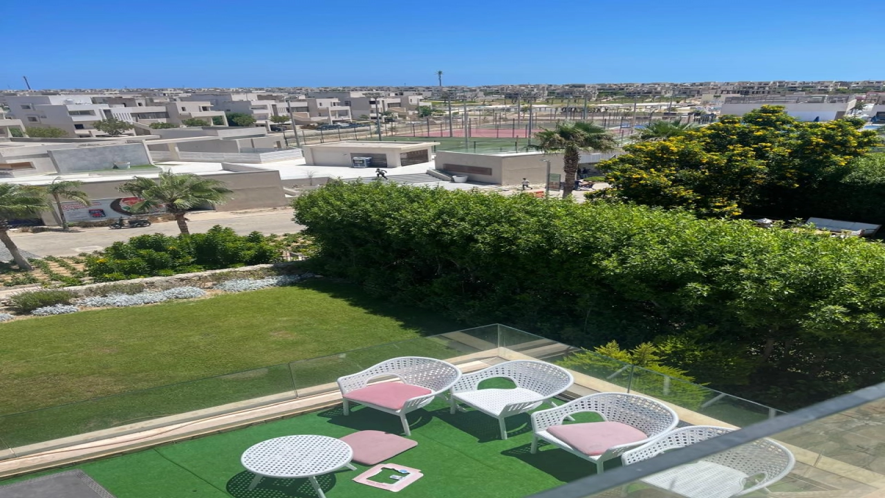 شالية للإيجار في قرية هاسيندا الساحل الشمالي 3 غرف نوم