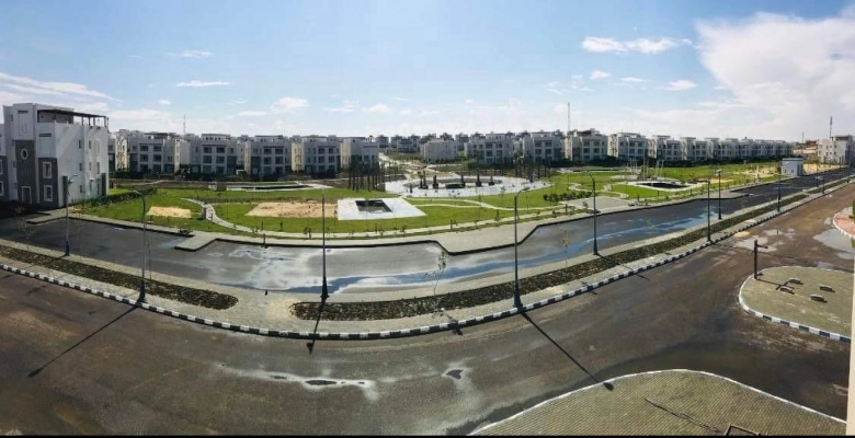 شالية للإيجار في قرية امواج الساحل الشمالي Chalet for rent in Amwaj North Coast Village