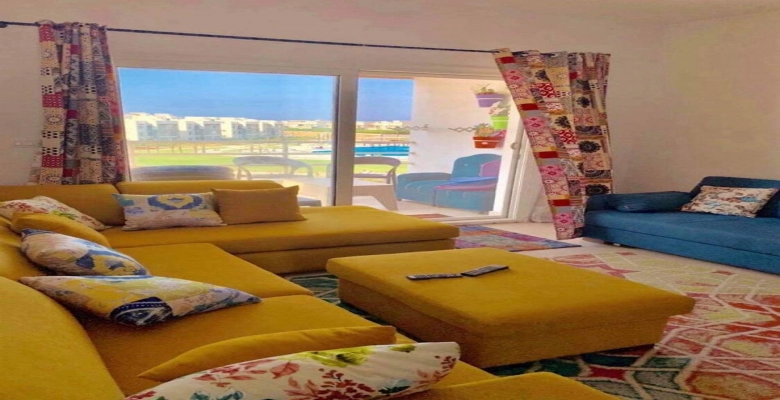 شالية للإيجار في قرية امواج الساحل الشمالي Chalet for rent in Amwaj North Coast Village