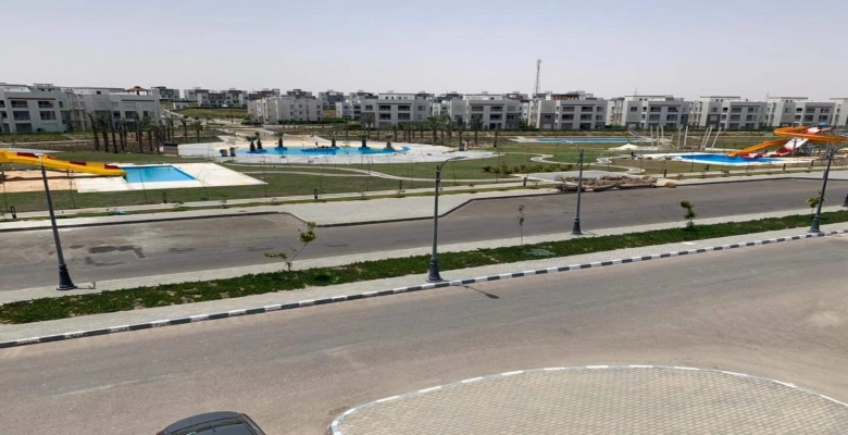 شالية للإيجار في قرية امواج الساحل الشمالي Chalet for rent in Amwaj North Coast Village