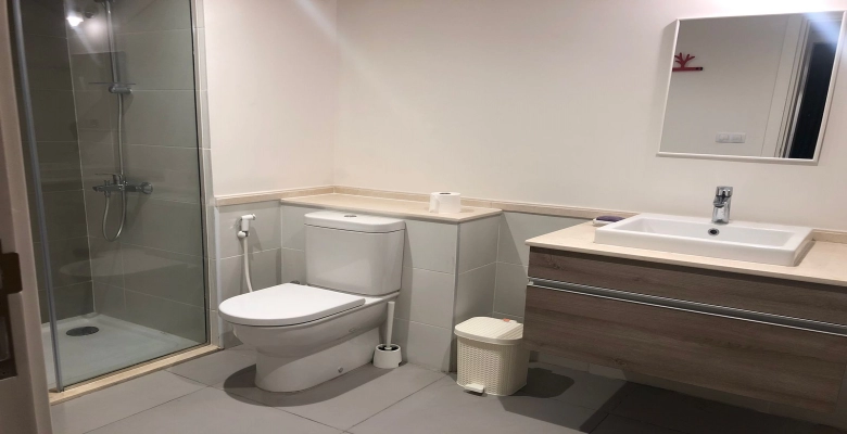 شاليه للايجار في مراسي غرفه نوم