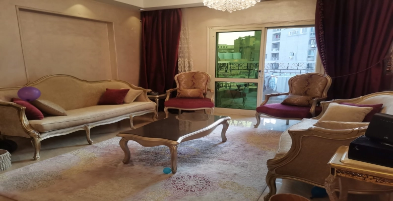 شقه للايجار في الدقي