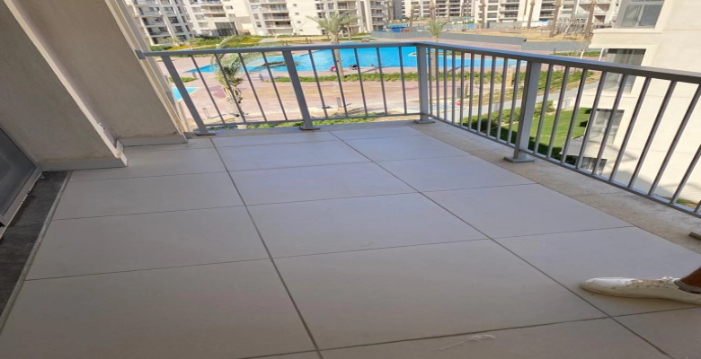 مكتب للايحار في مارينا