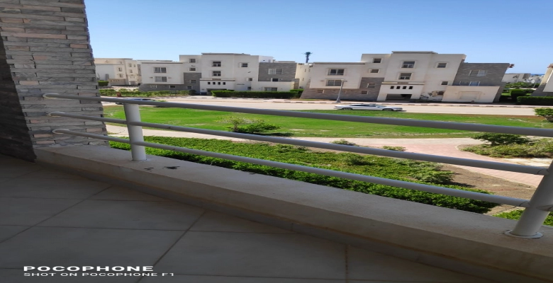 شالية للإيجار في قرية امواج الساحل الشمالي Chalet for rent in Amwaj North Coast Village