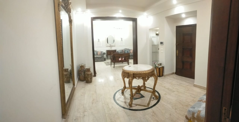 شقة للايجار في جاردن سيتي  Apartment for rent in Garden City