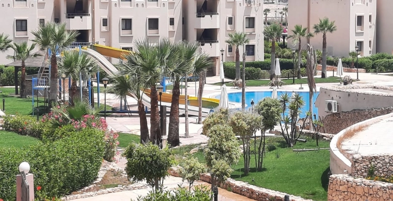 شالية للإيجار في قرية نيس 4 Chalet for rent in Nice Village 4