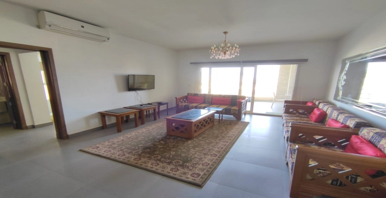 شاليه للبيع في الساحل الشمالي  Chalet for sale in North Coast