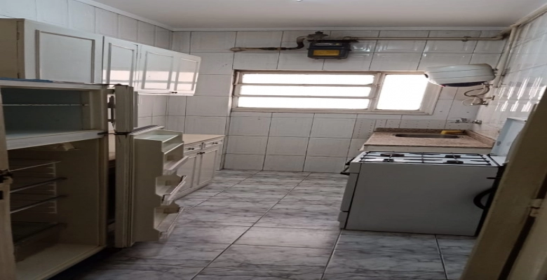 شقة للايجارفى المهندسين    شارع الفلاح متفرع  من شارع شهاب