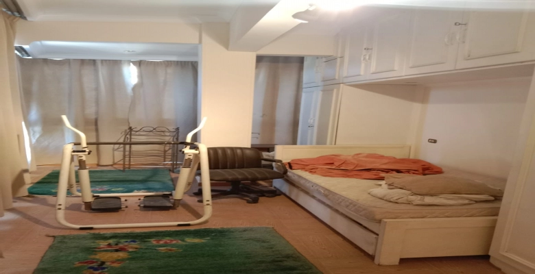 شقه للايجار دوبلكس فى الزمالك تطل علي النيل