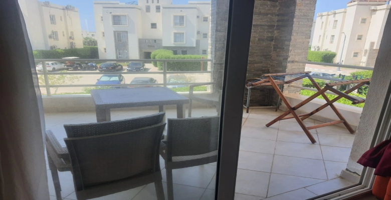 شالية للايجار في امواج بالساحل الشمالي    Chalet for rent in Amwaj, North Coast