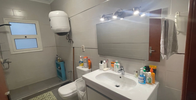 شاليه للايجار في امواج بالساحل الشمالي  Chalet for rent in Amwaj, North Coast