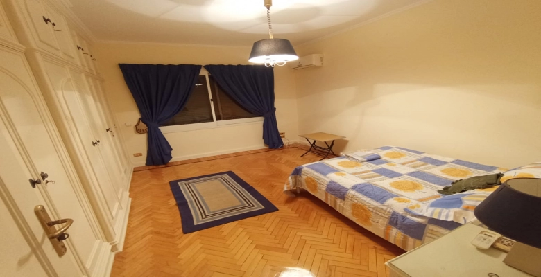 شقه للايجار في عبد المنعم رياض بالجيزه   Apartment for rent at 18 Abdel Moneim Riad Street, Giza