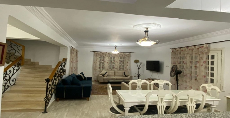 فيلا للايجار بمارينا 4 في الساحل الشمالي