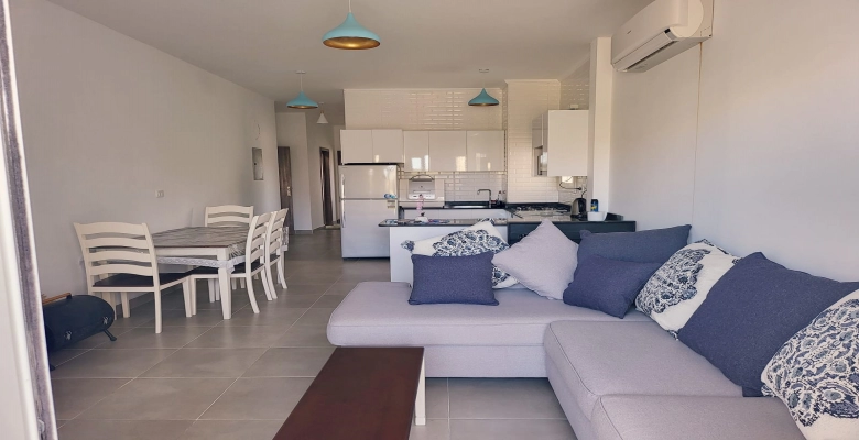 شالية للإيجار في قرية امواج الساحل الشمالي Chalet for rent in Amwaj North Coast Village