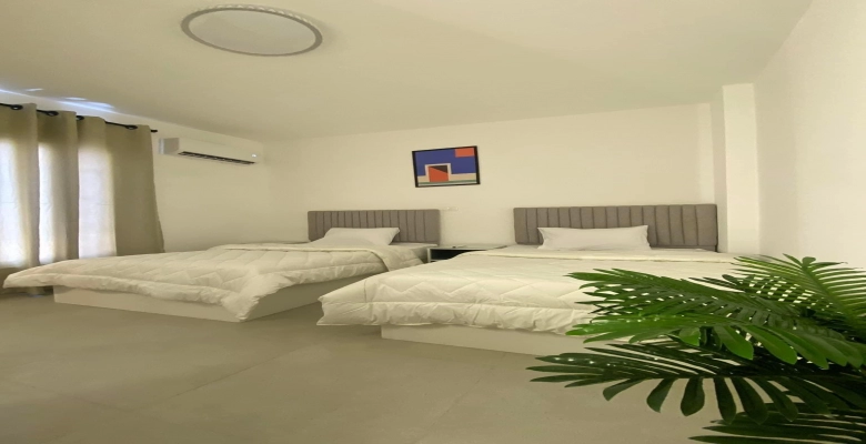 شالية للإيجار في قرية امواج الساحل الشمالي Chalet for rent in Amwaj North Coast Village