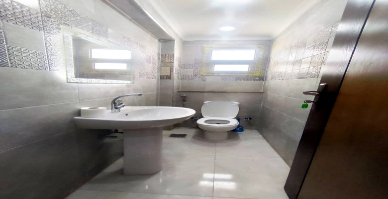 فيلا للايجار في مارينا 2