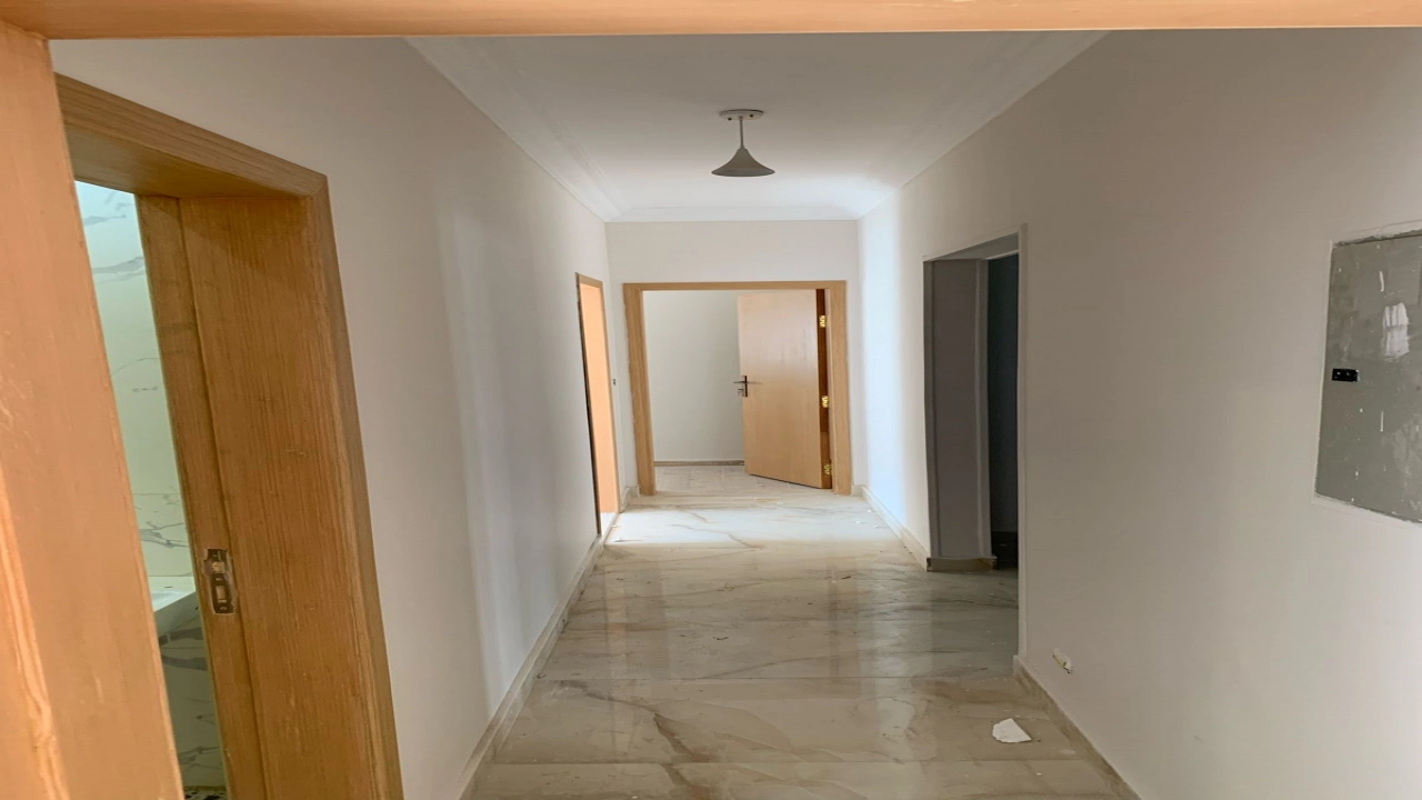 الشيخ زايد- 4 شقق ف كمبوند ويست للبيع