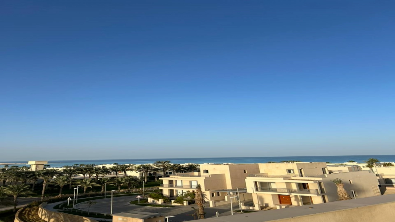 فيلا للايجار فى مراسي (الساحل الشمالى ) , Villa for rent in Marassi (North Coast)