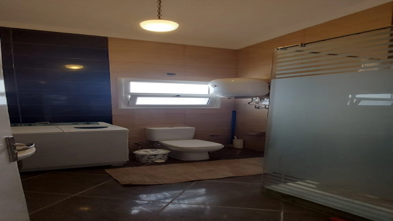 فيلا للبيع في قرية امواج الساحل الشمالي سيدي عبد الرحمن Villa for sale in Amwaj Village, North Coast, Sidi Abdel Rahman