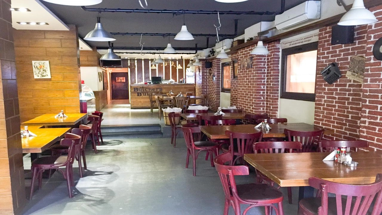 محل للبيع في المهندسين ميدان اسوان