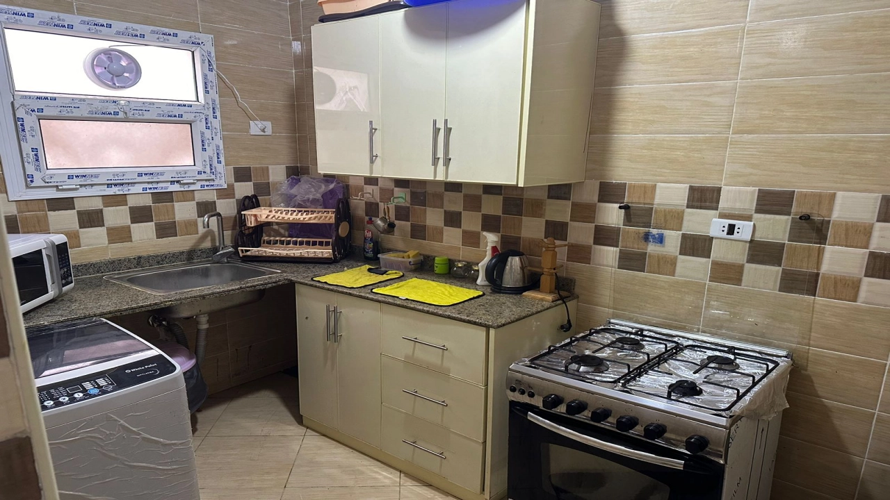 شاليه للايجار في مارسيليا بيتش 4