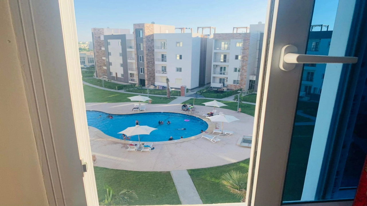 شاليه للايجار في مارسيليا بيتش 4