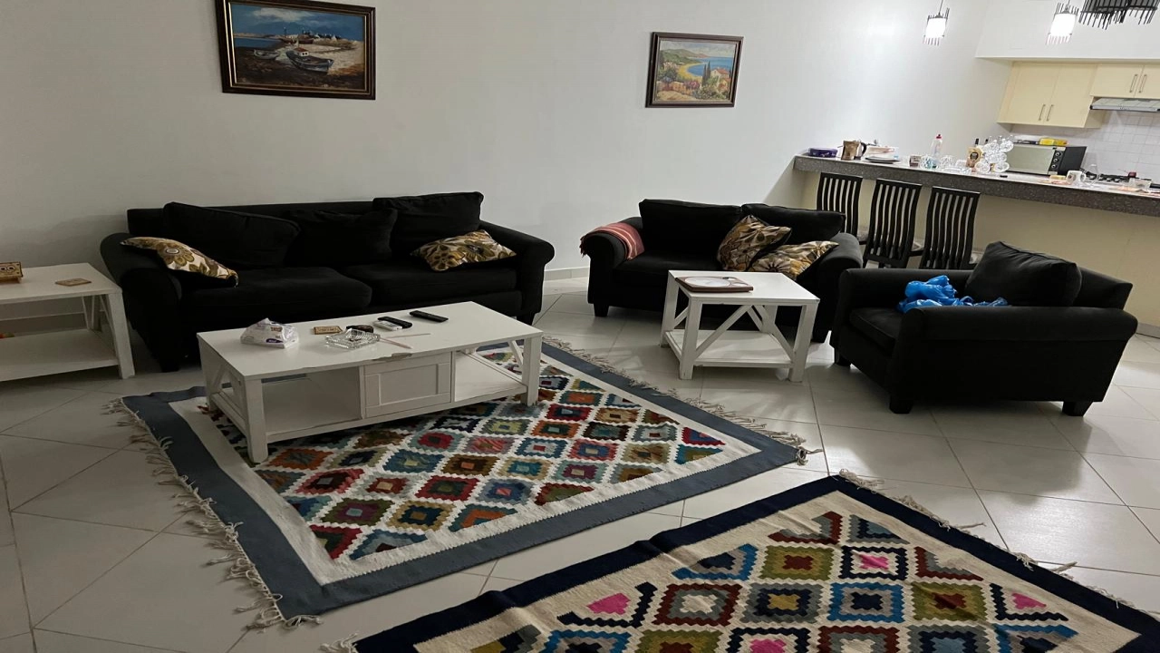 شاليه للايجار في مراسي فيردي ارضي بجاردن غرفتين