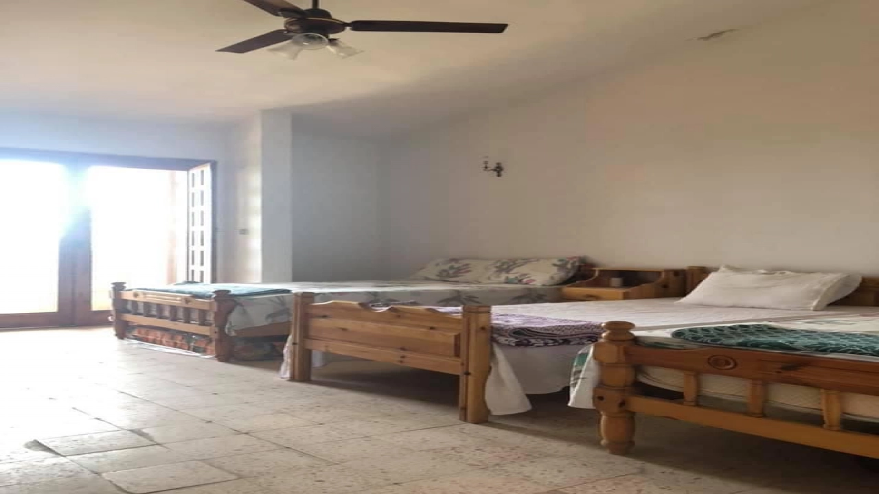 شاليه للإيجار في قريه مارينا الساحل الشمالي 2 غرفة نوم