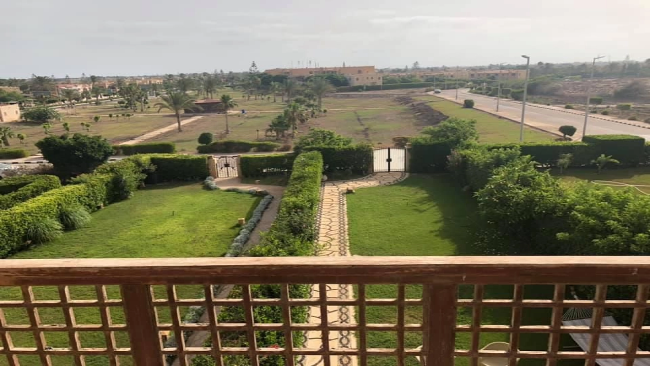 شاليه للإيجار في قريه مارينا الساحل الشمالي 2 غرفة نوم