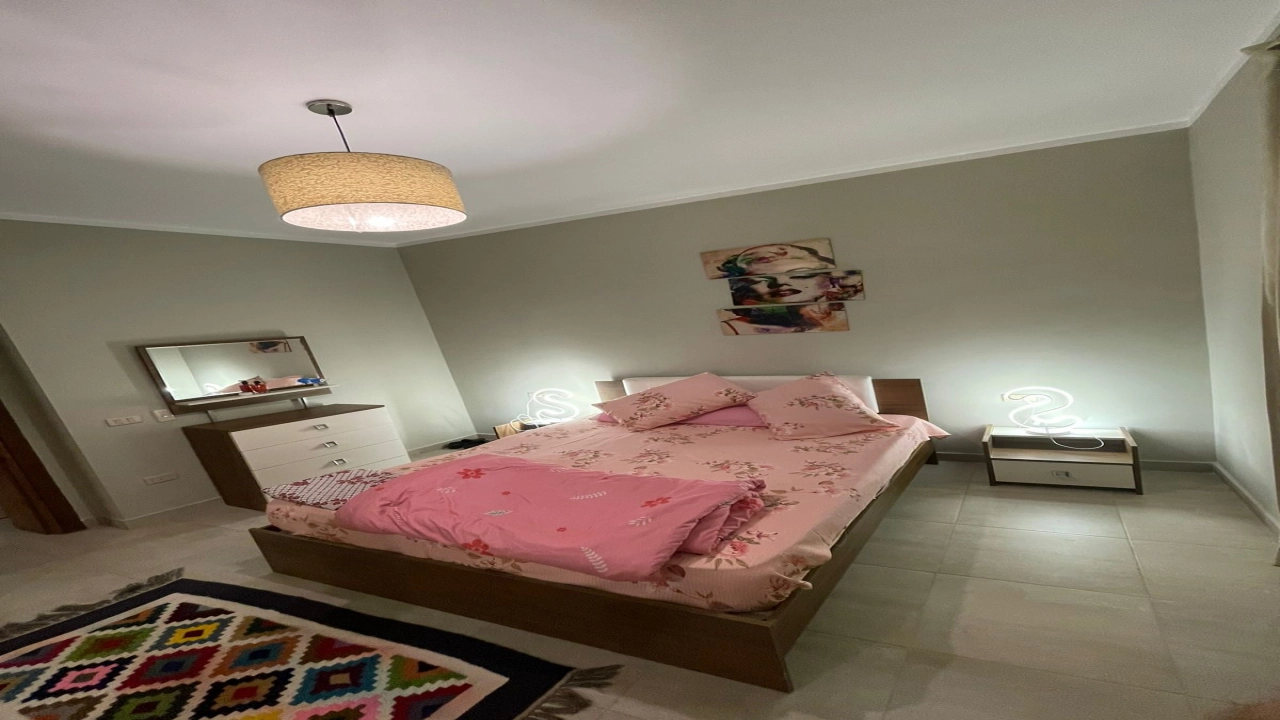 شالية للإيجار في قرية هاسيندا الساحل الشمالي 4 غرف نوم