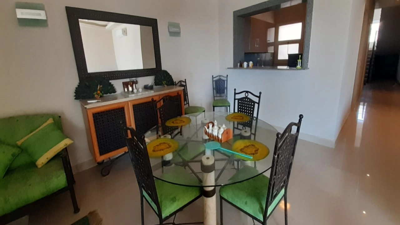 (2شاليه للايجار ) قريه غزاله الوادي القريه الي بعد تلال الكيلو 142