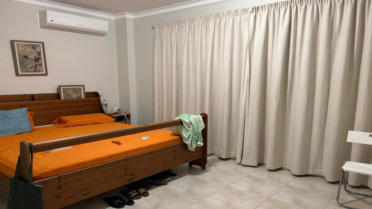 توين هاوس للبيع في تلال الساحل الشمالي ارضي 3غرف