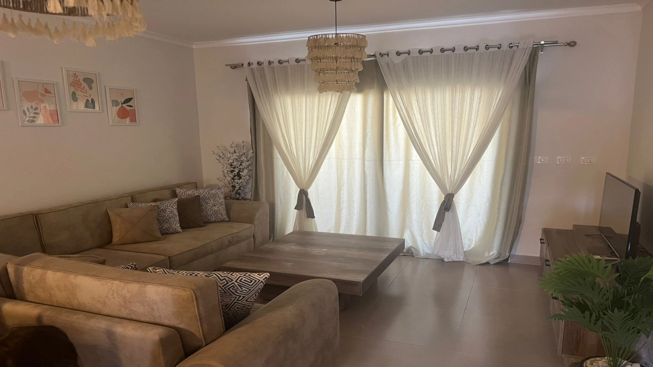 شاليه للايجار في جايا راس الحكمة غرفتين