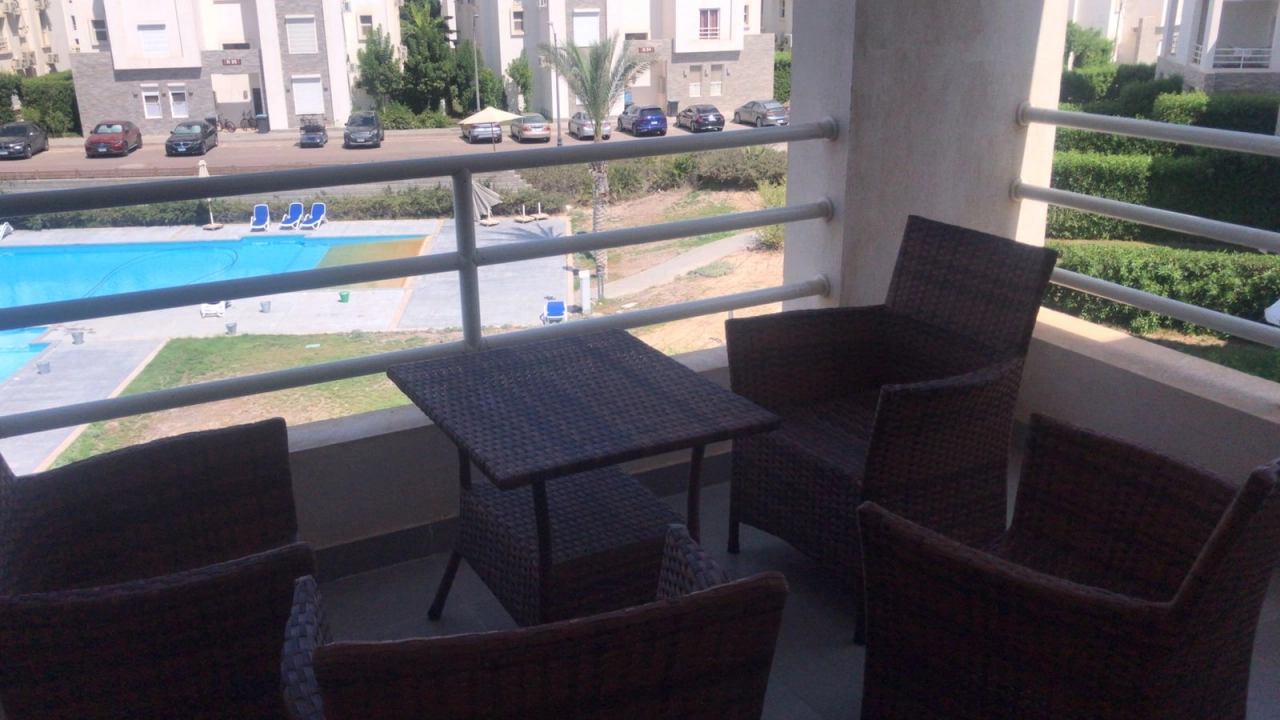 شاليه للإيجار في قريه امواج سيدي عبد ارحمن