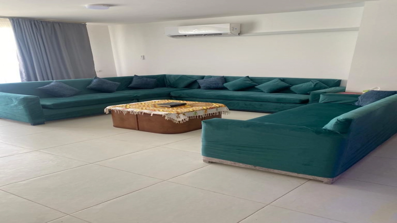 تاون هاوس للايجار في فوكا باي ارضي بجاردن 3غرف