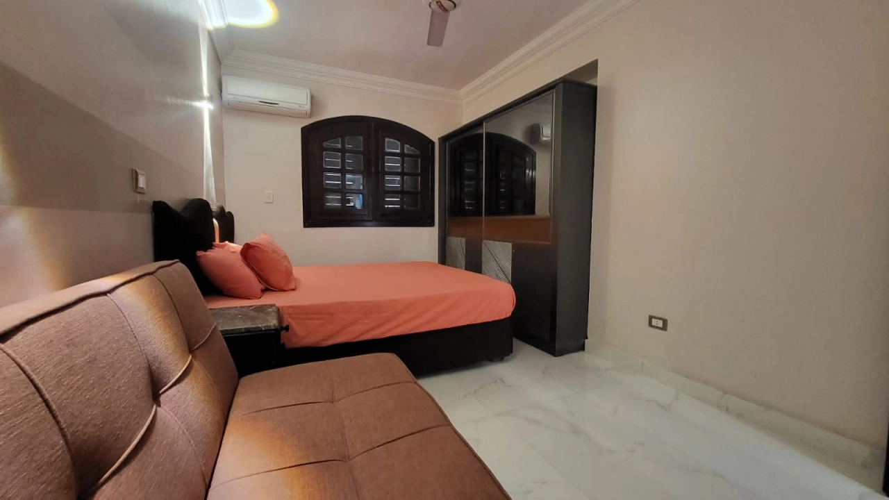 شاليه_بالساحل الشمالي_مارينا 5 غرفتين