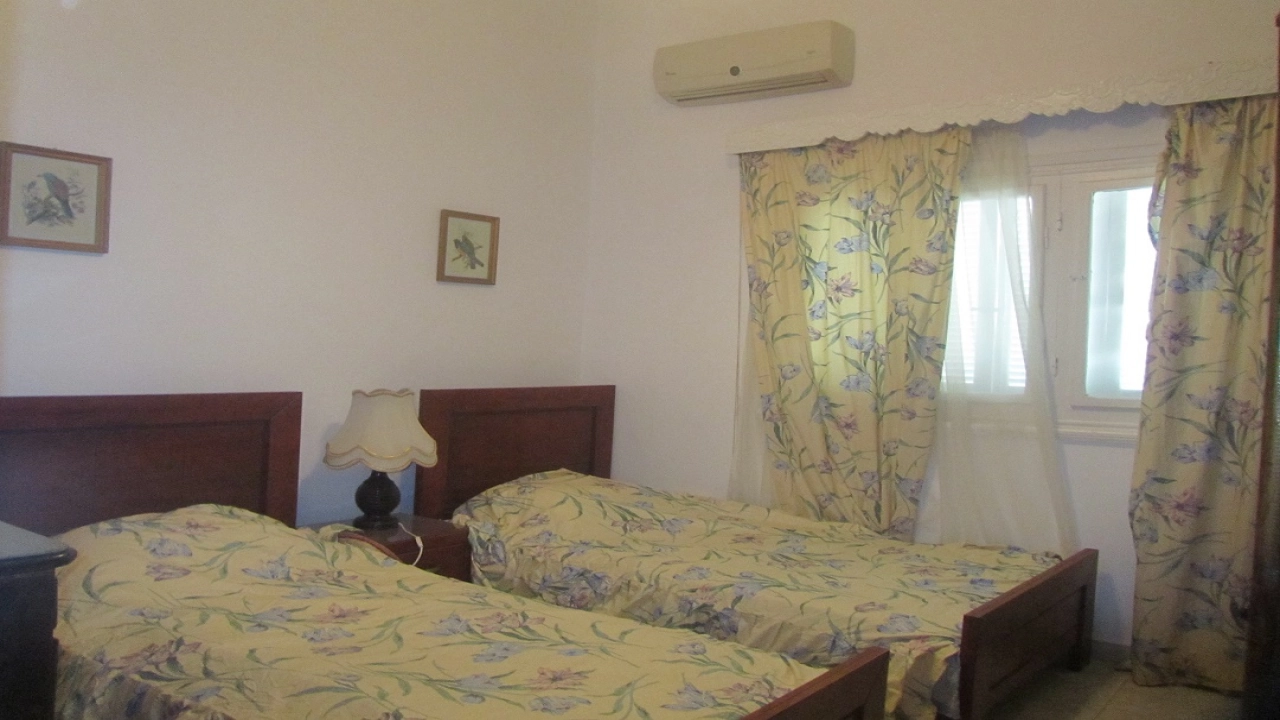 فيلا للايجار في قريه ديبلو 3 في سيدي عبد الرحمن الساحل الشمالي