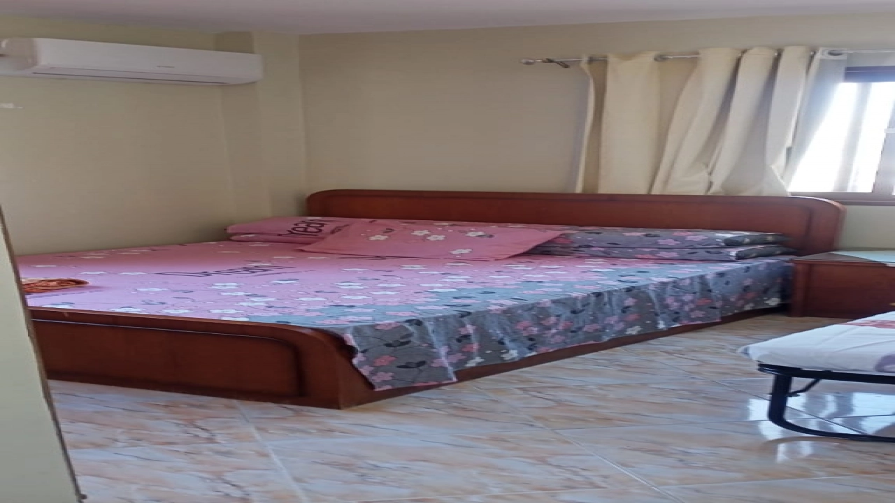 الشالية للايجار في قريه اكواريوس العين السخنه