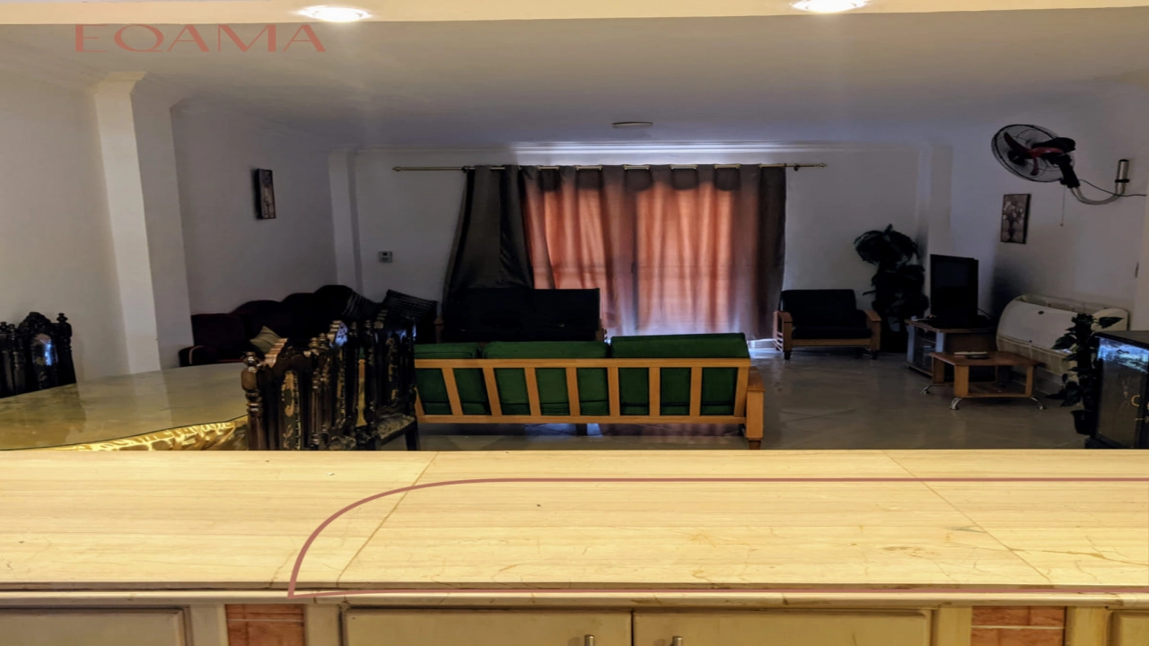 ايجار شاليه ارضي بقريه اكواريوس العين السخنه 3 غرف