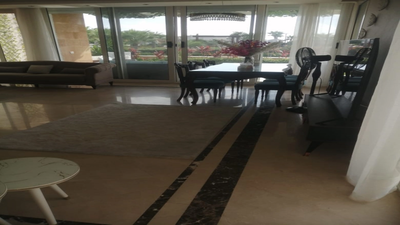 فيلا للإيجار في قرية سيشل الساحل الشمالي 5 غرف نوم